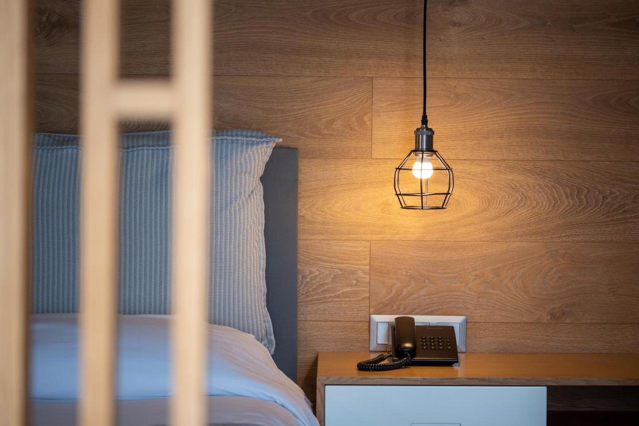 Heliotrope Hotels Mytilíni Екстериор снимка