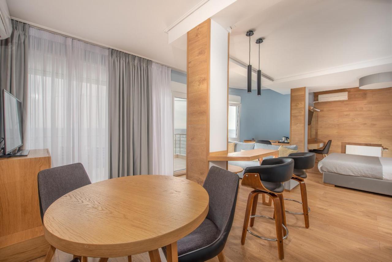 Heliotrope Hotels Mytilíni Екстериор снимка
