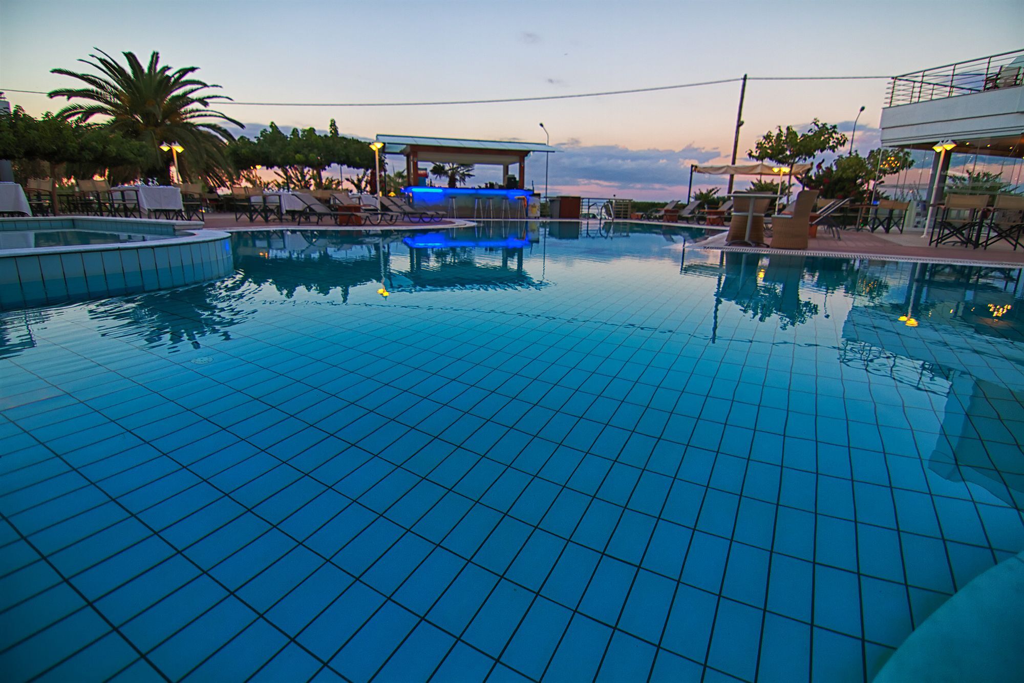 Heliotrope Hotels Mytilíni Екстериор снимка